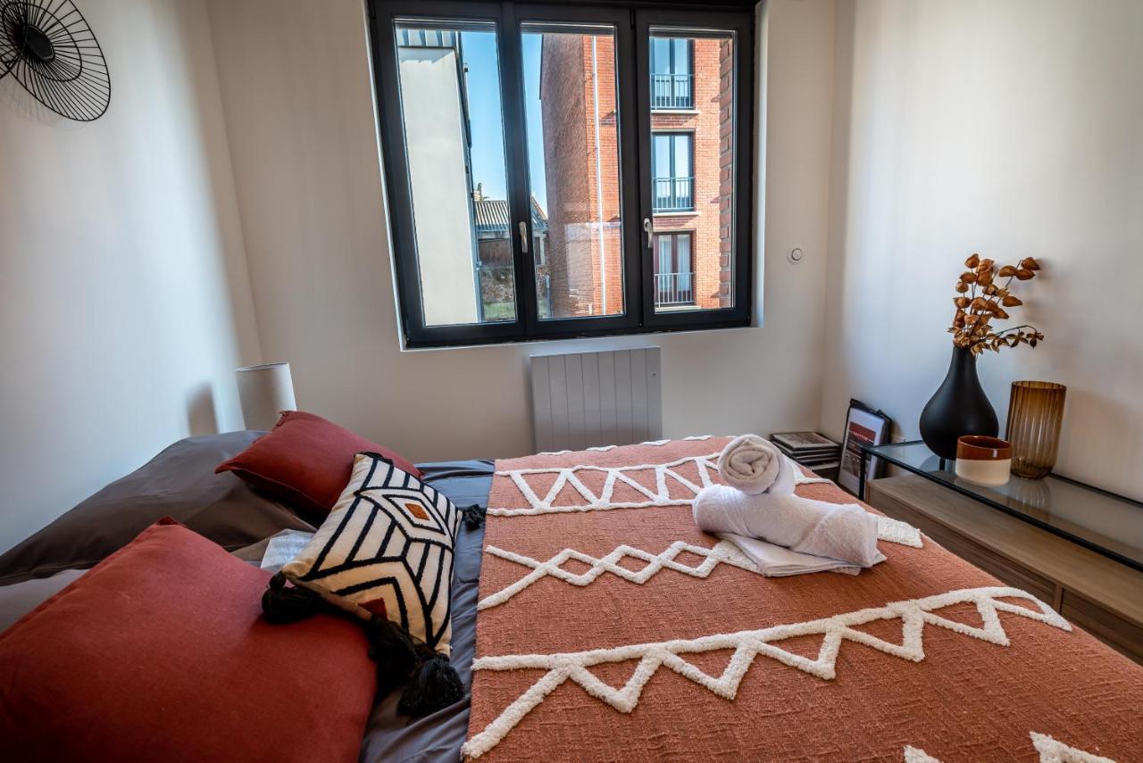 Downtown Rooftop - Centre Ville - Wifi - Terrasse - Netflix Amiens Bagian luar foto
