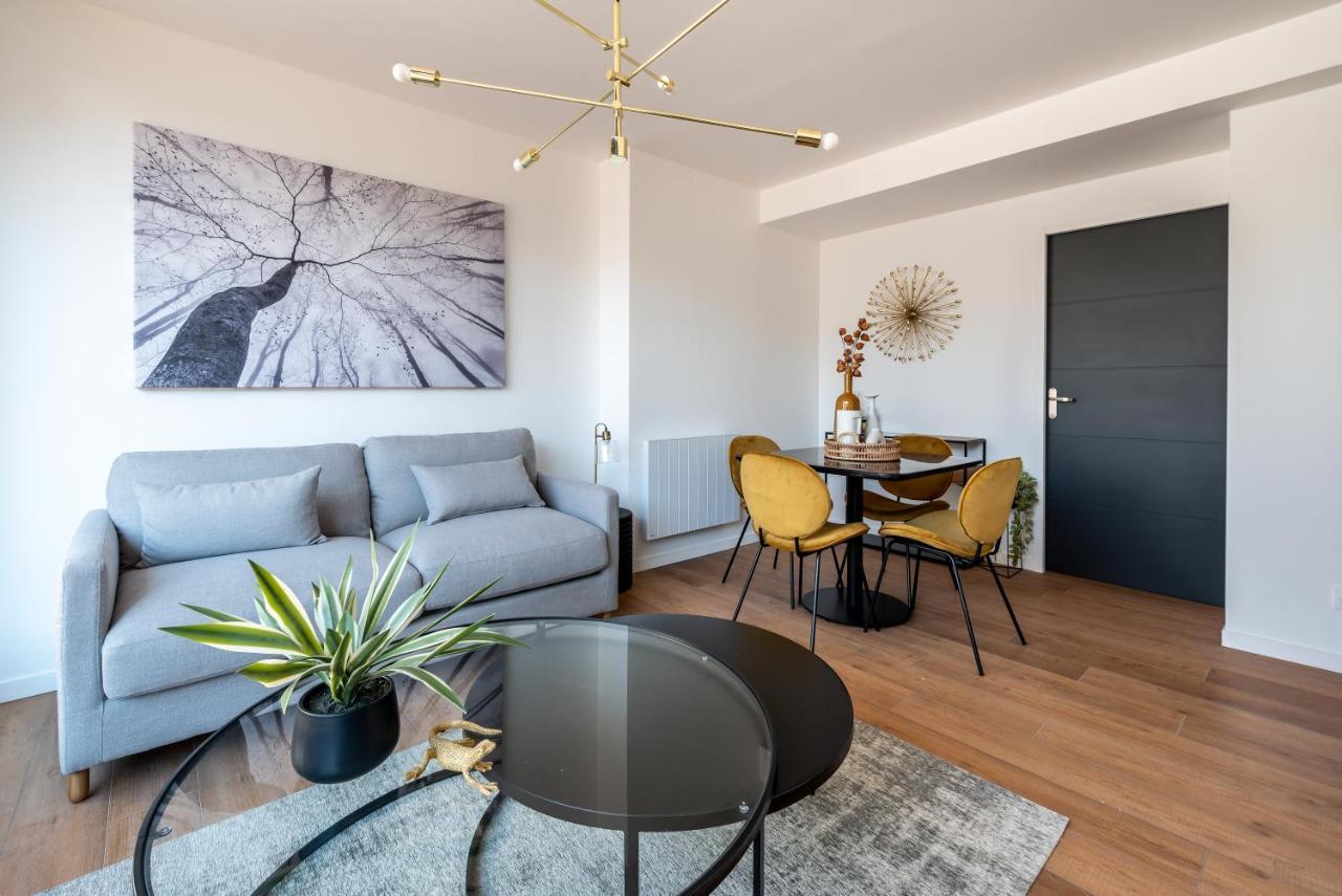 Downtown Rooftop - Centre Ville - Wifi - Terrasse - Netflix Amiens Bagian luar foto