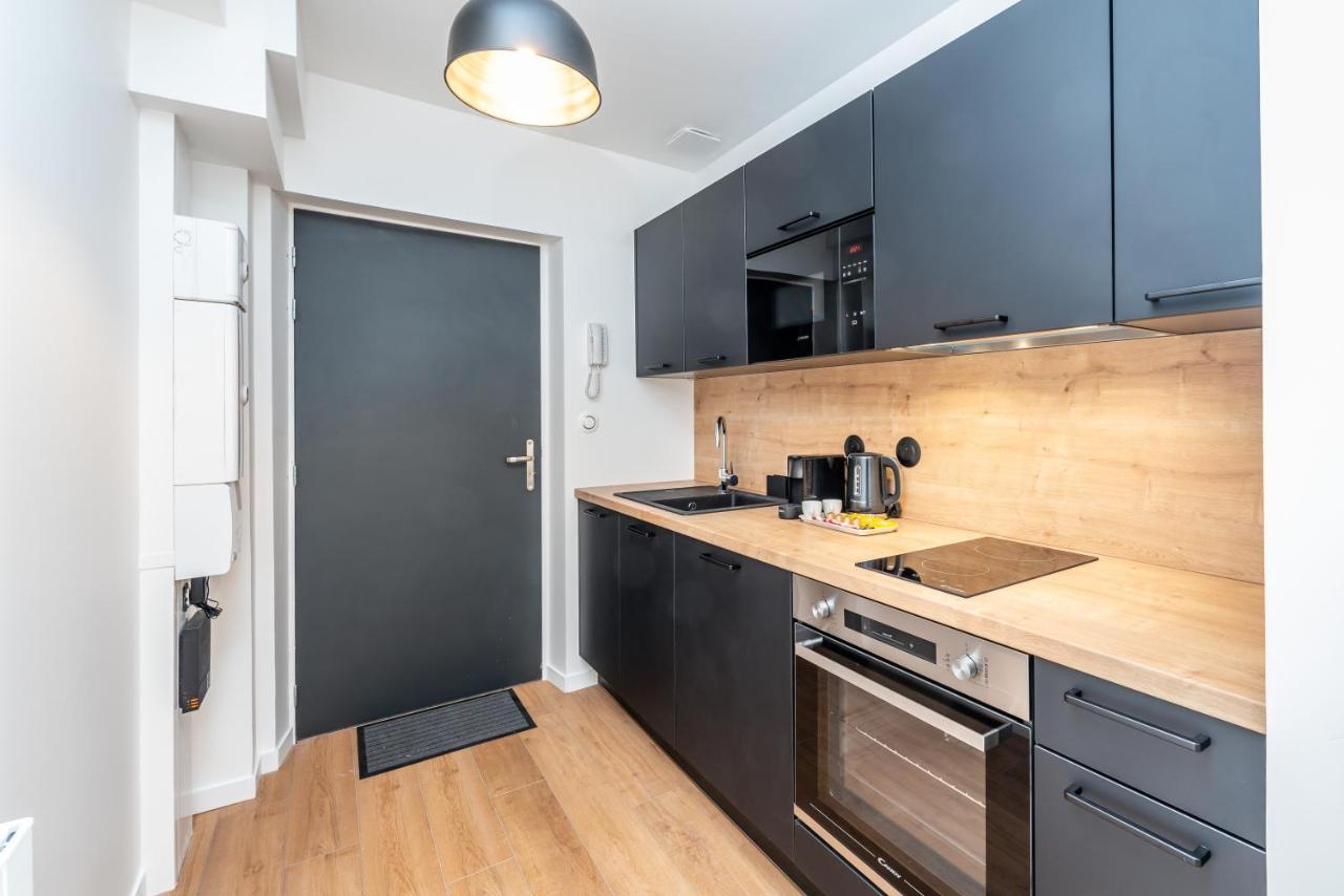 Downtown Rooftop - Centre Ville - Wifi - Terrasse - Netflix Amiens Bagian luar foto