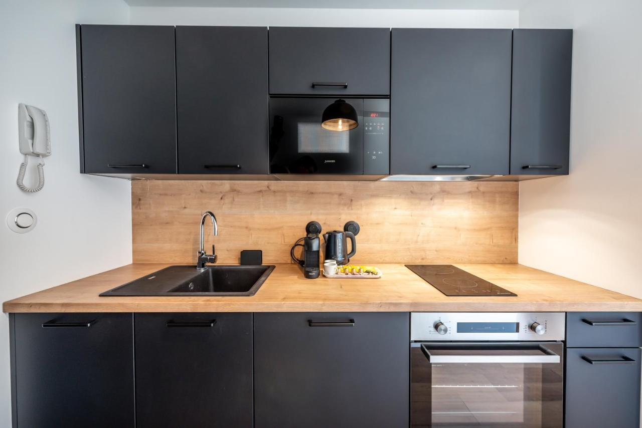 Downtown Rooftop - Centre Ville - Wifi - Terrasse - Netflix Amiens Bagian luar foto