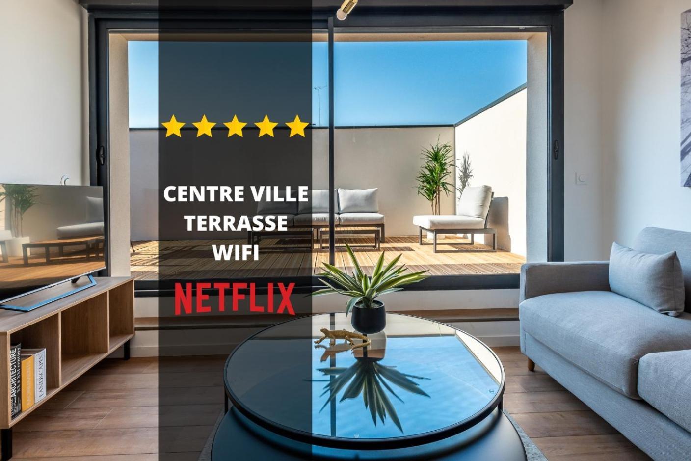 Downtown Rooftop - Centre Ville - Wifi - Terrasse - Netflix Amiens Bagian luar foto
